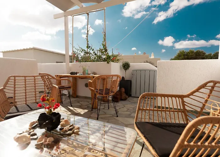 Dm Seaside House